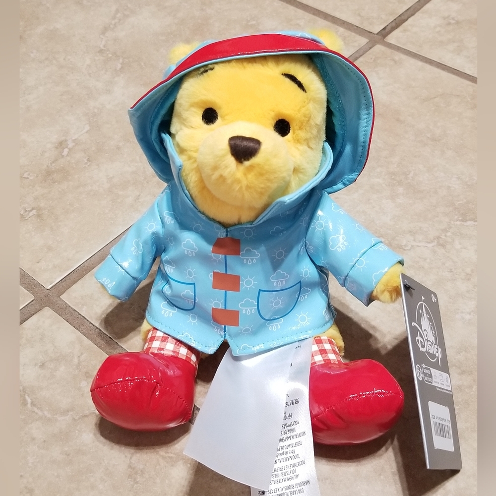 Disney Winnie The Pooh In Rain Wear 6.5 Inch Plush